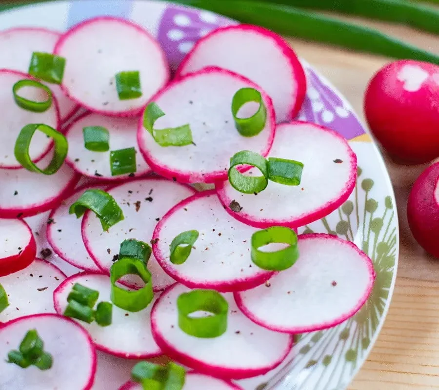 A Beginners Guide to Trimming Radishes