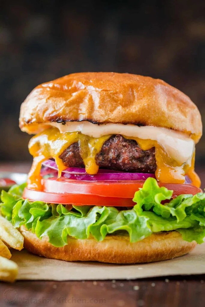 How to Perfectly Slice Lettuce for Juicy Burgers