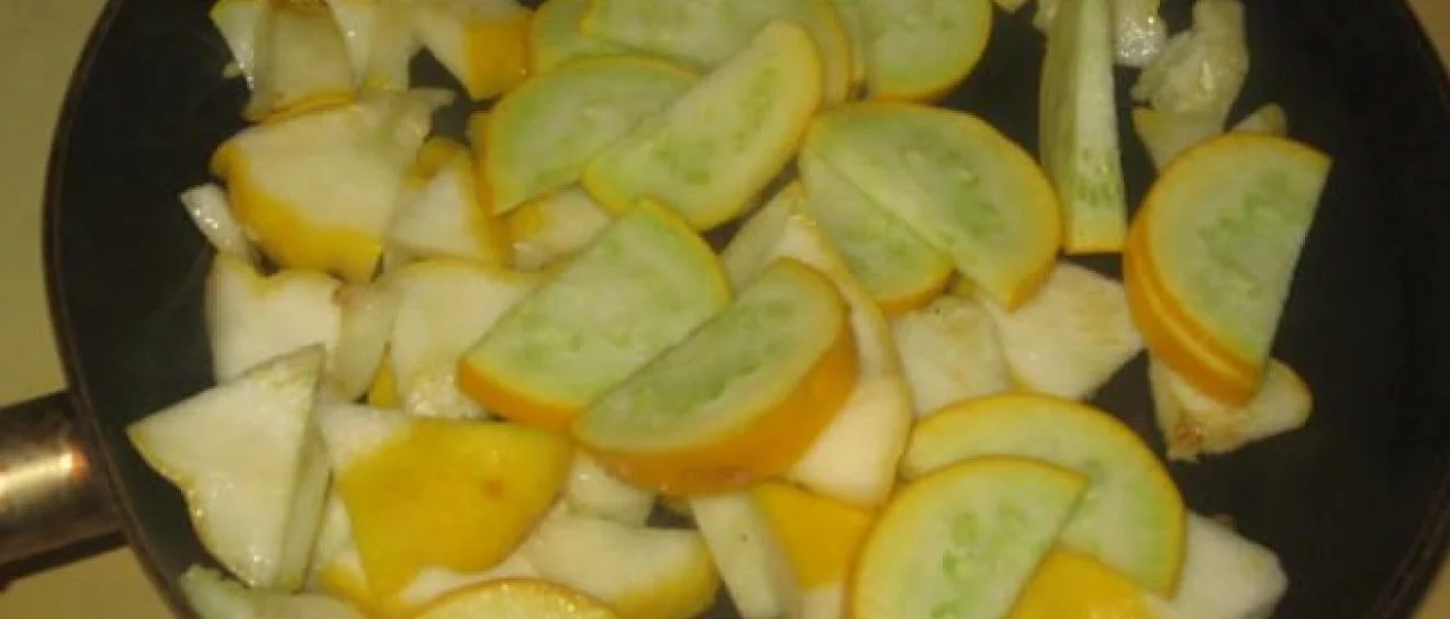 Why is my yellow squash green inside?